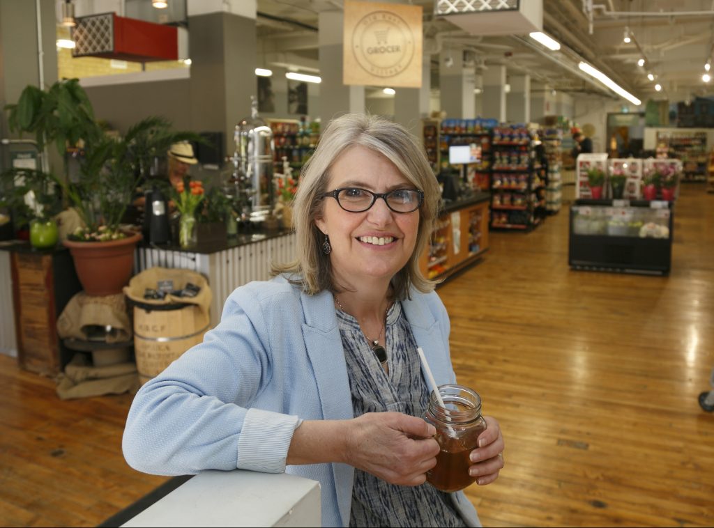 The Art in a Deal Social Enterprise