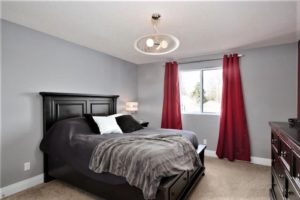 Home of the Week: 53 Cavendish Crescent 53 Cavendish Crescent London Inc. Realty