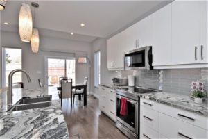 Home of the Week: 53 Cavendish Crescent 53 Cavendish Crescent London Inc. Realty