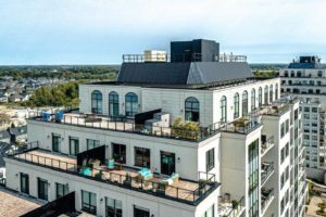 1305-260 Villagewalk Boulevard