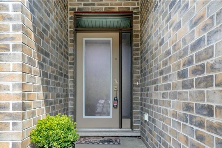 Home of the Week: 222–1960 Dalmagarry Road 1960 Dalmagarry Road Home of the Week
