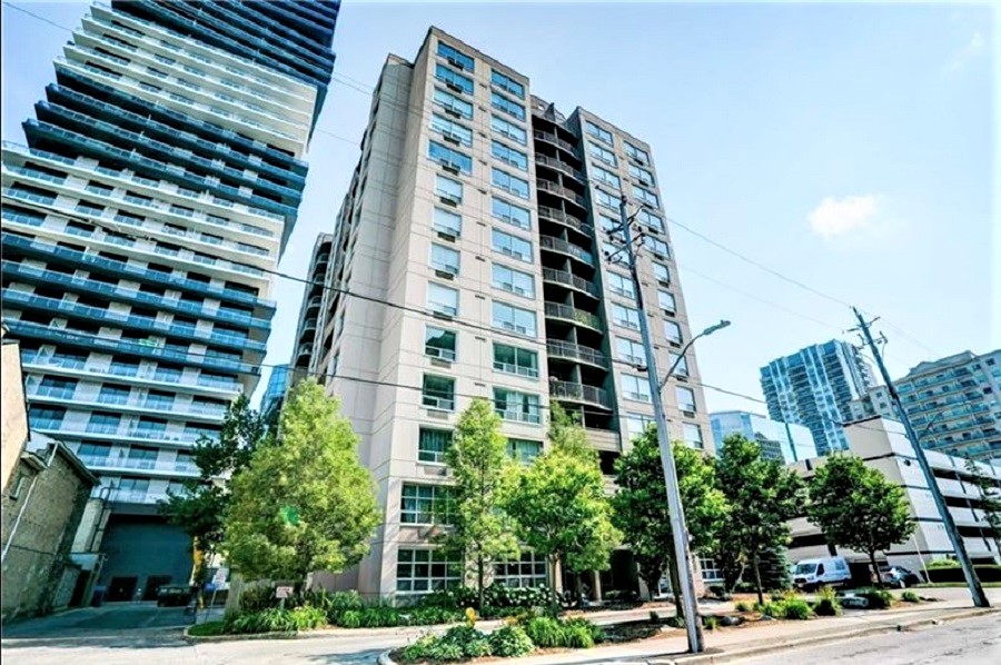 Home of the Week: 503-155 Kent Street 155 kent street London Inc. Realty