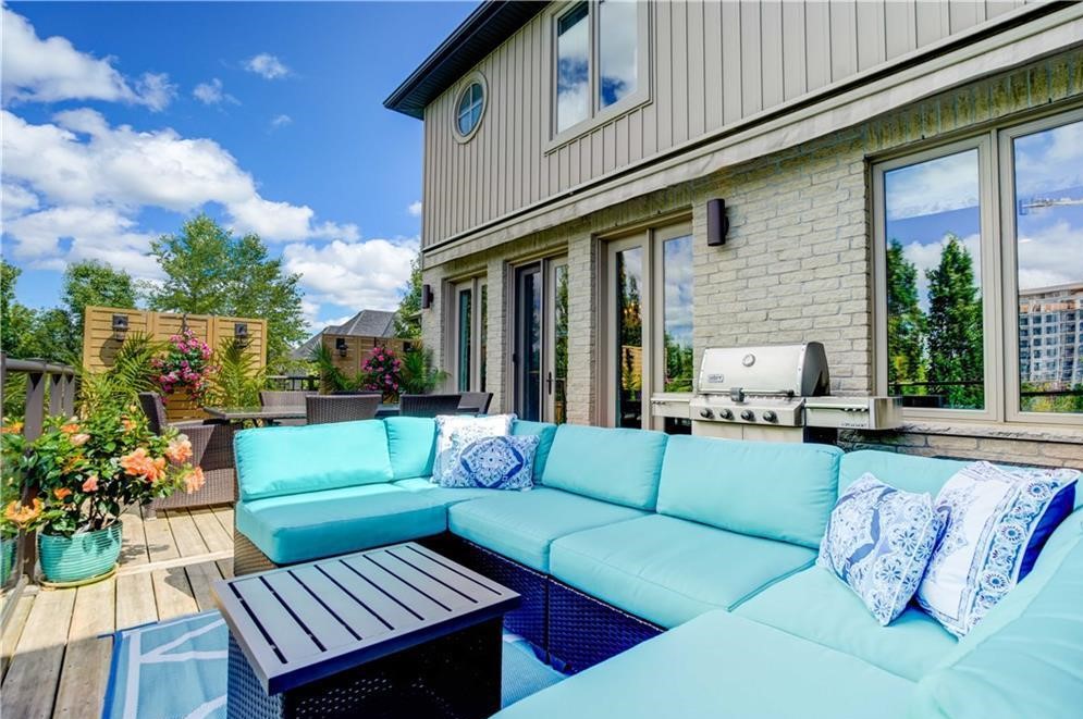 Home of the Week: 2459 Waterside Close 2459 Waterside Close London Inc. Realty