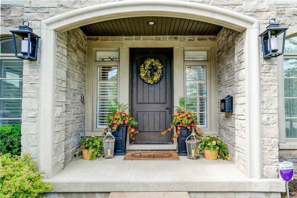 Home of the Week: 2459 Waterside Close 2459 Waterside Close London Inc. Realty