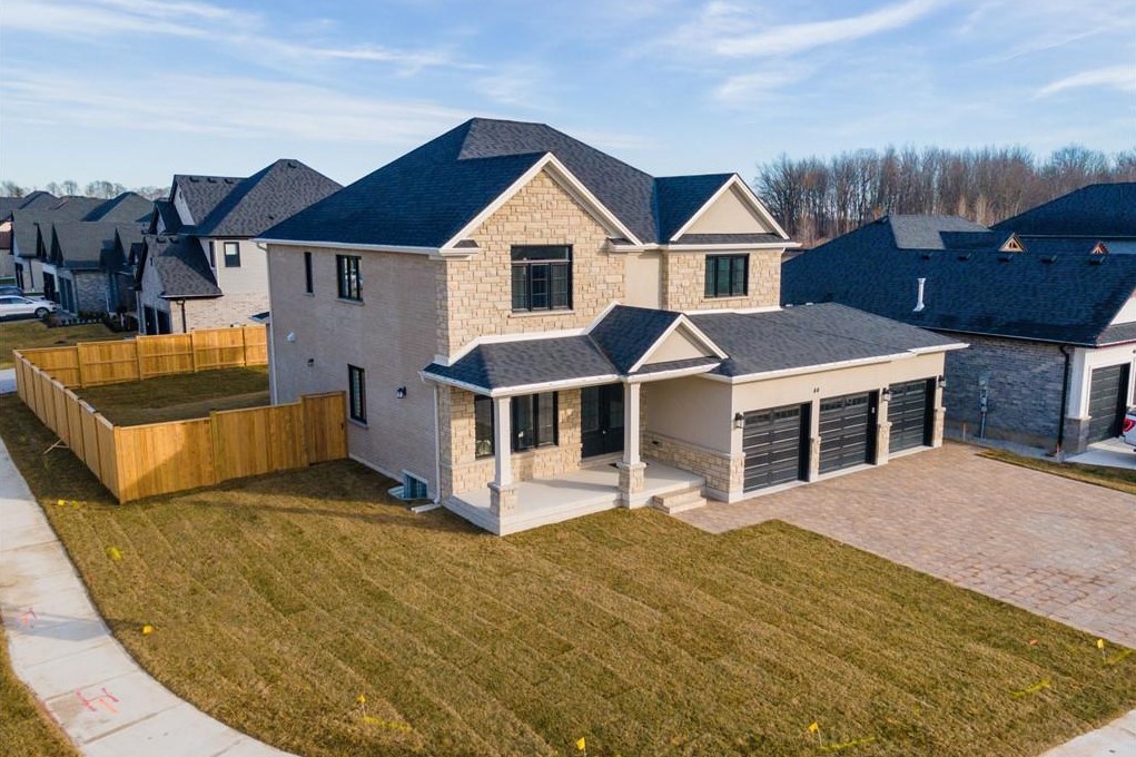 Home of the Week: 44 Arrowwood Path 76 basil crescent Ilderton