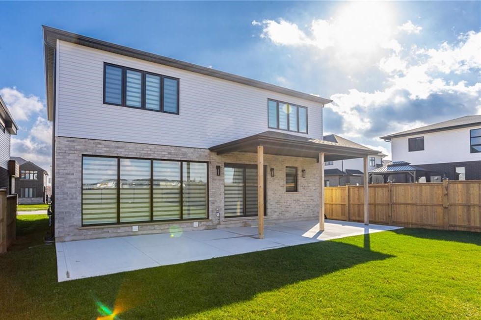 Home of the Week: 72 Daventry Way 72 Daventry Way Home of the Week