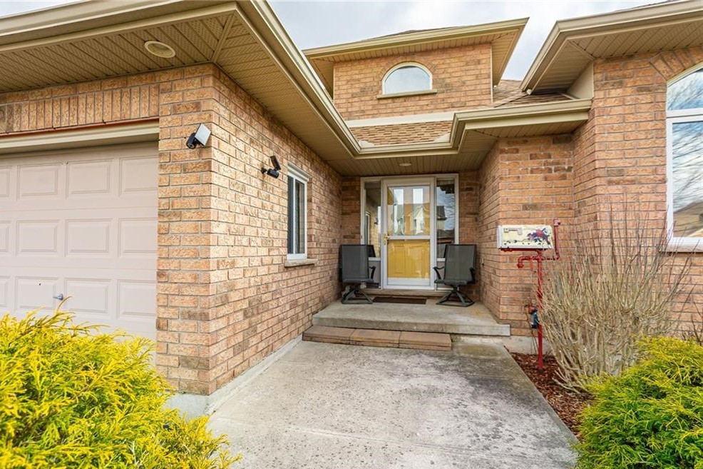 Home of the Week: 8 Primrose Drive 130 Windsor Crescent residential real estate
