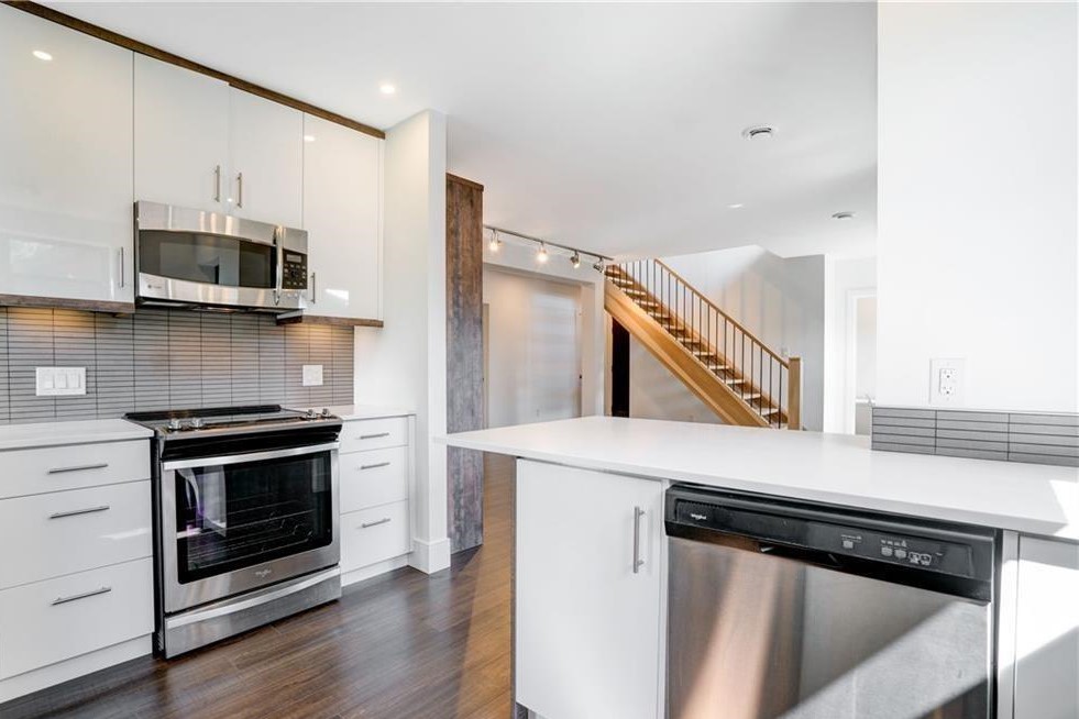 Home of the Week: 3-130 Windsor Crescent 130 Windsor Crescent residential real estate