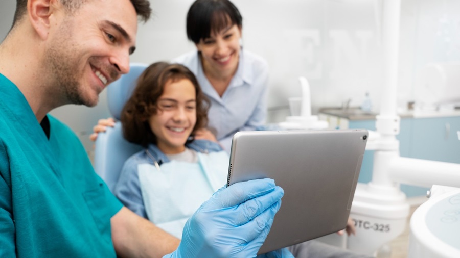 How to use the intraoral camera intraoral camera Partner Spotlight