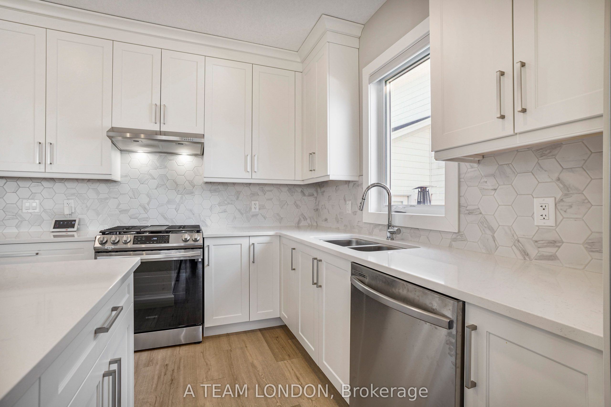 Home of the Week: 421 Breakwater Boulevard 421 Breakwater Boulevard Home of the Week