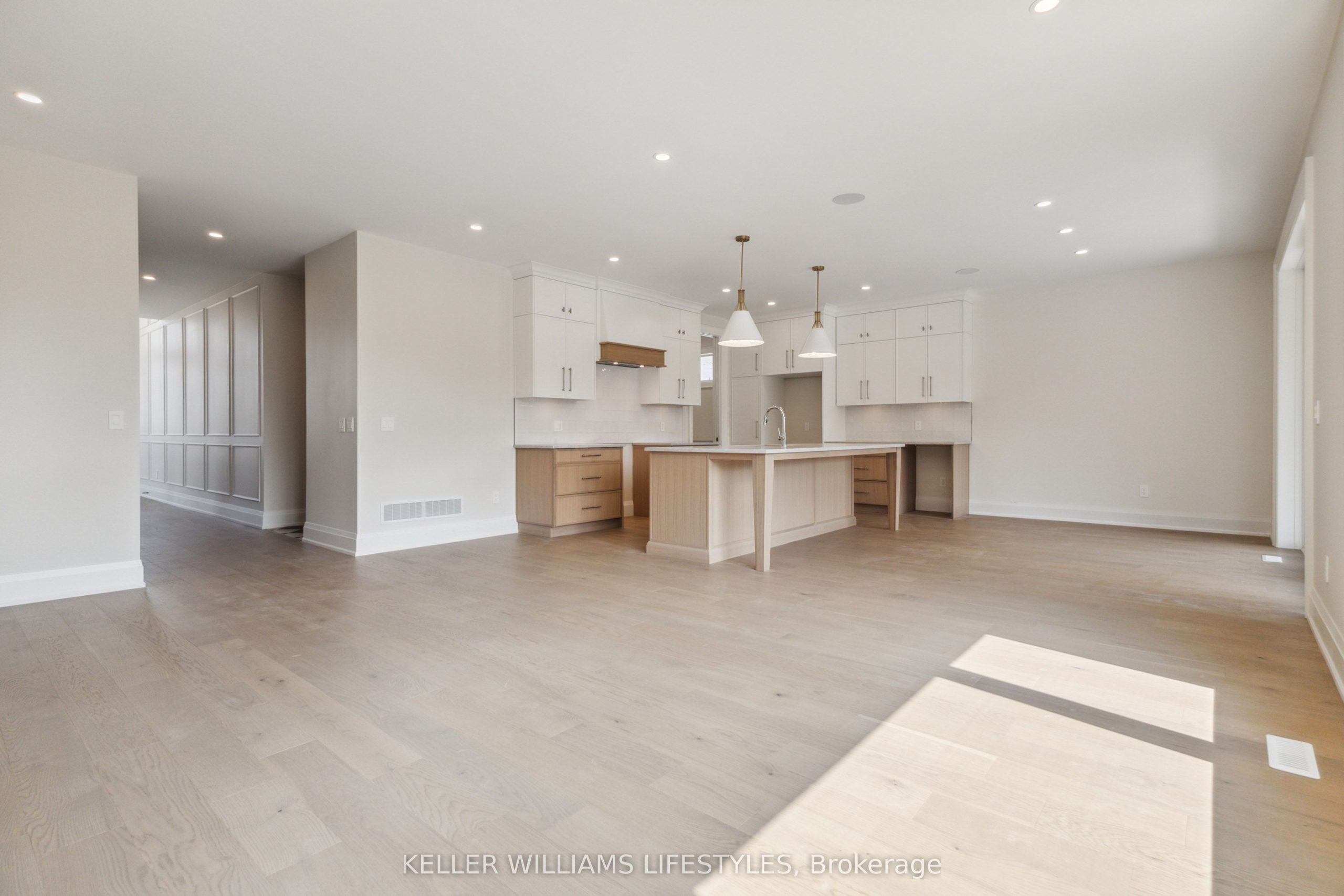 Home of the Week: 6881 Heathwoods Avenue 6881 Heathwoods Avenue Home of the Week
