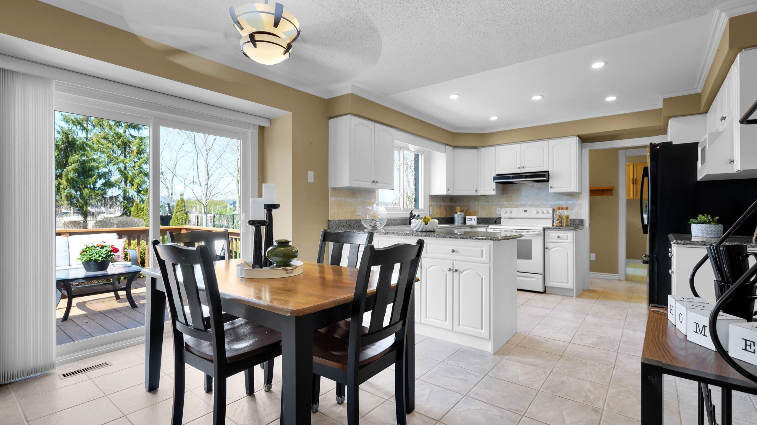 Home of the Week: 7026 Diane Crescent 7026 Diane Crescent London Inc. Realty