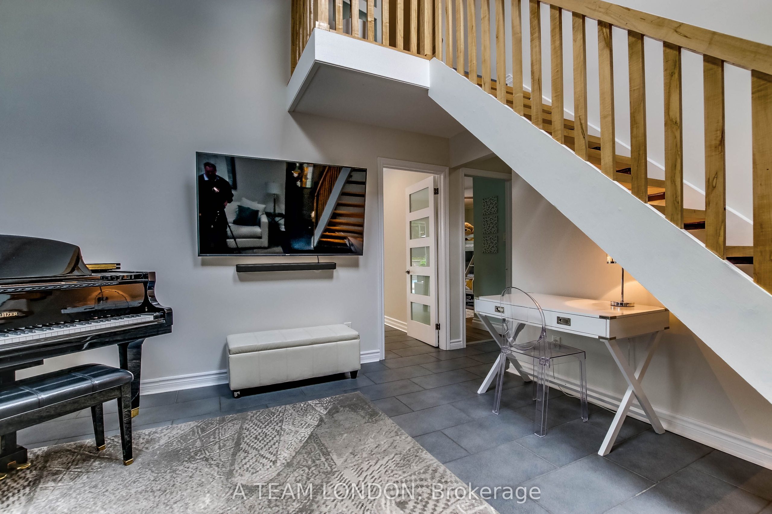 Home of the Week: 79 Yardley Wood Road 79 yardley wood London Inc. Realty