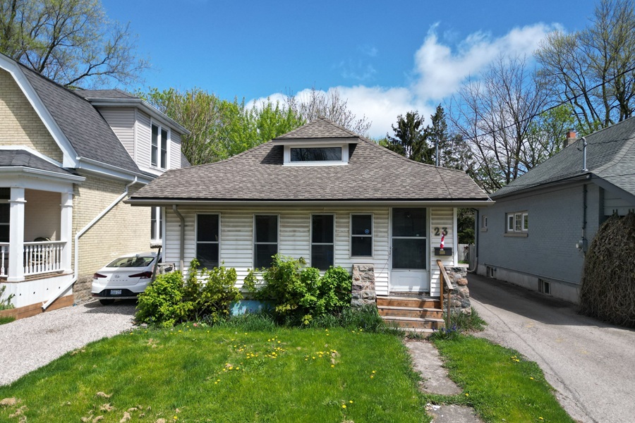 Price check price check London Inc. Realty