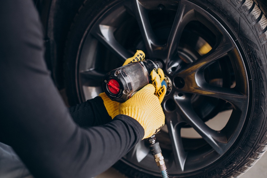 Summer tire safety: What drivers need to know about inspections, laws and when to switch summer tire Partner Spotlight