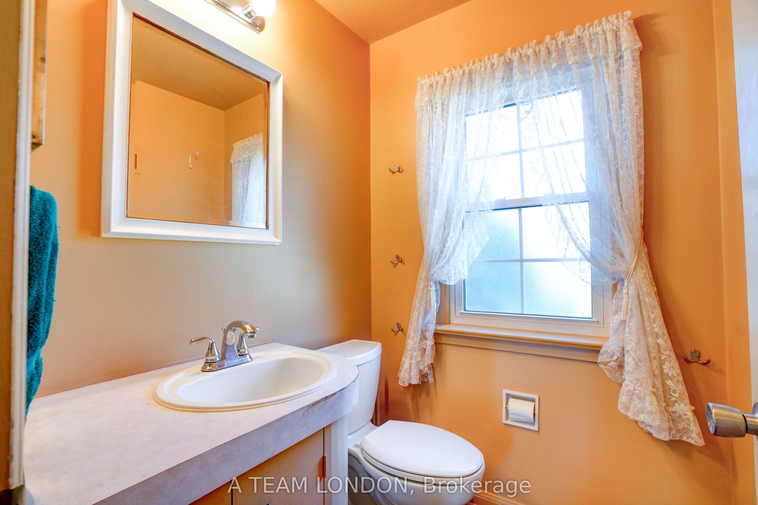 Home of the Week: 422 Chester Street 422 Chester Street Home of the Week