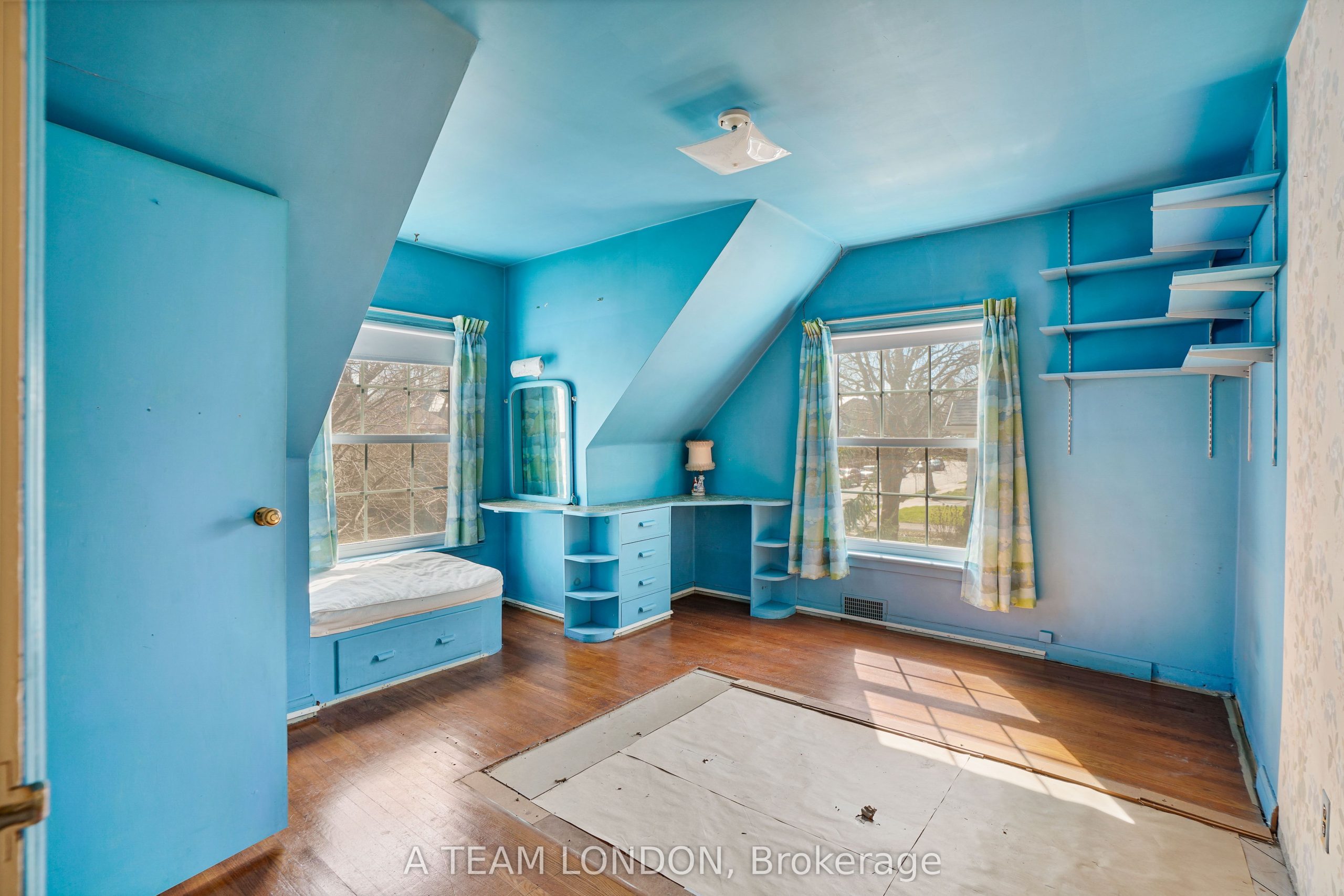 Home of the Week: 422 Chester Street 422 Chester Street Home of the Week