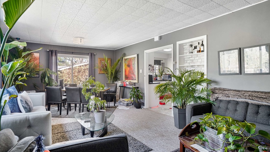 Home of the Week: 422 Chester Street 422 Chester Street Home of the Week