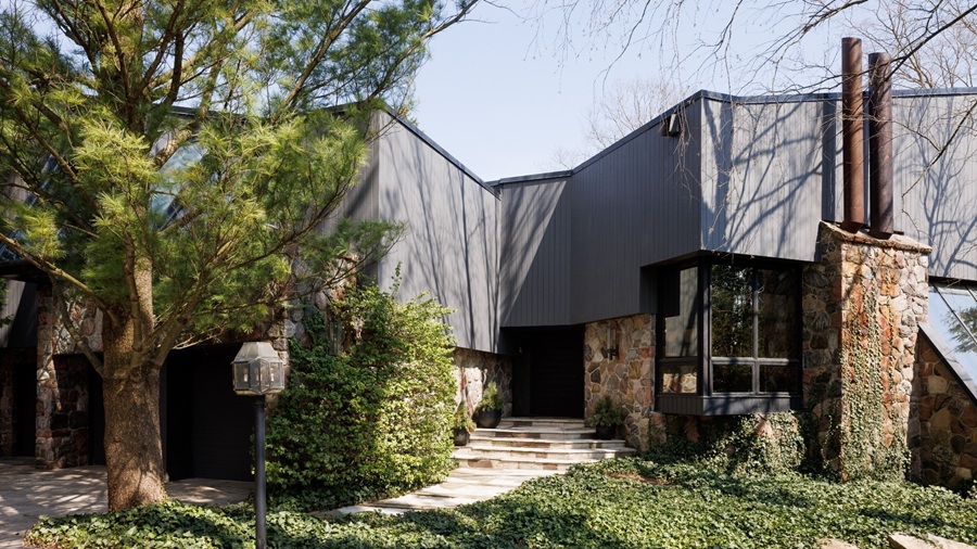 Home of the Week: 763 Clearview Crescent 763 Clearview Crescent Focus