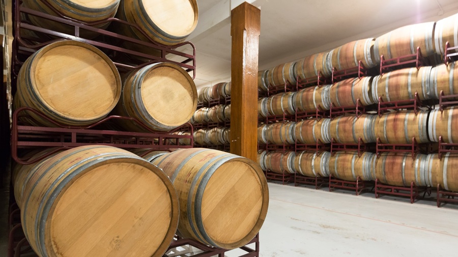 Why more wineries and distilleries are choosing local oak barrels oak barrels Partner Spotlight