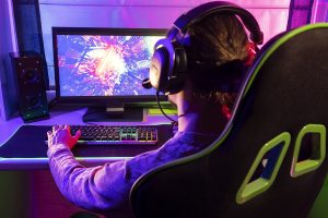playing online games