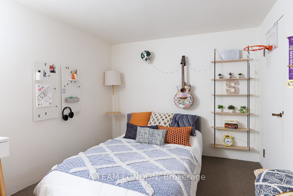Home of the Week: 763 Clearview Crescent 763 Clearview Crescent Focus