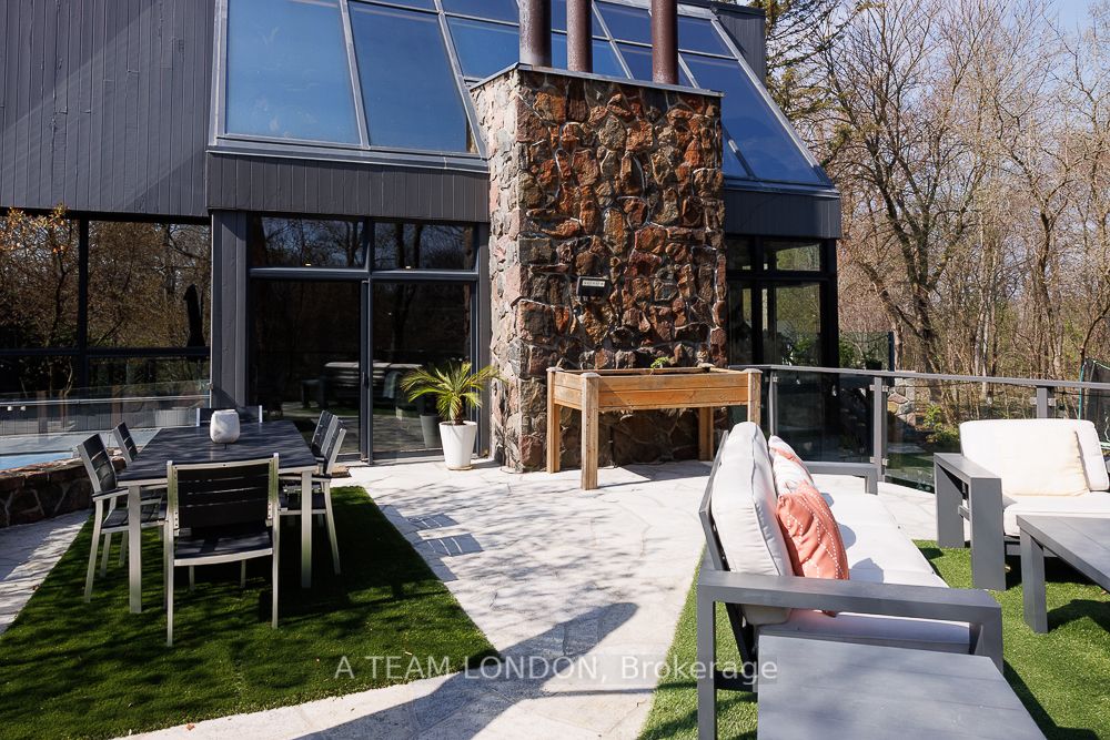 Home of the Week: 763 Clearview Crescent 763 Clearview Crescent Focus