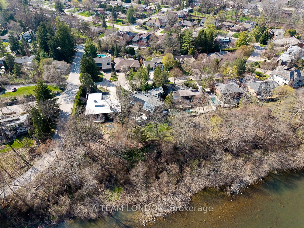 Home of the Week: 763 Clearview Crescent 763 Clearview Crescent Focus