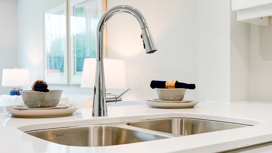 Home of the Week: 100 The Promenade 100 the promenade Home of the Week