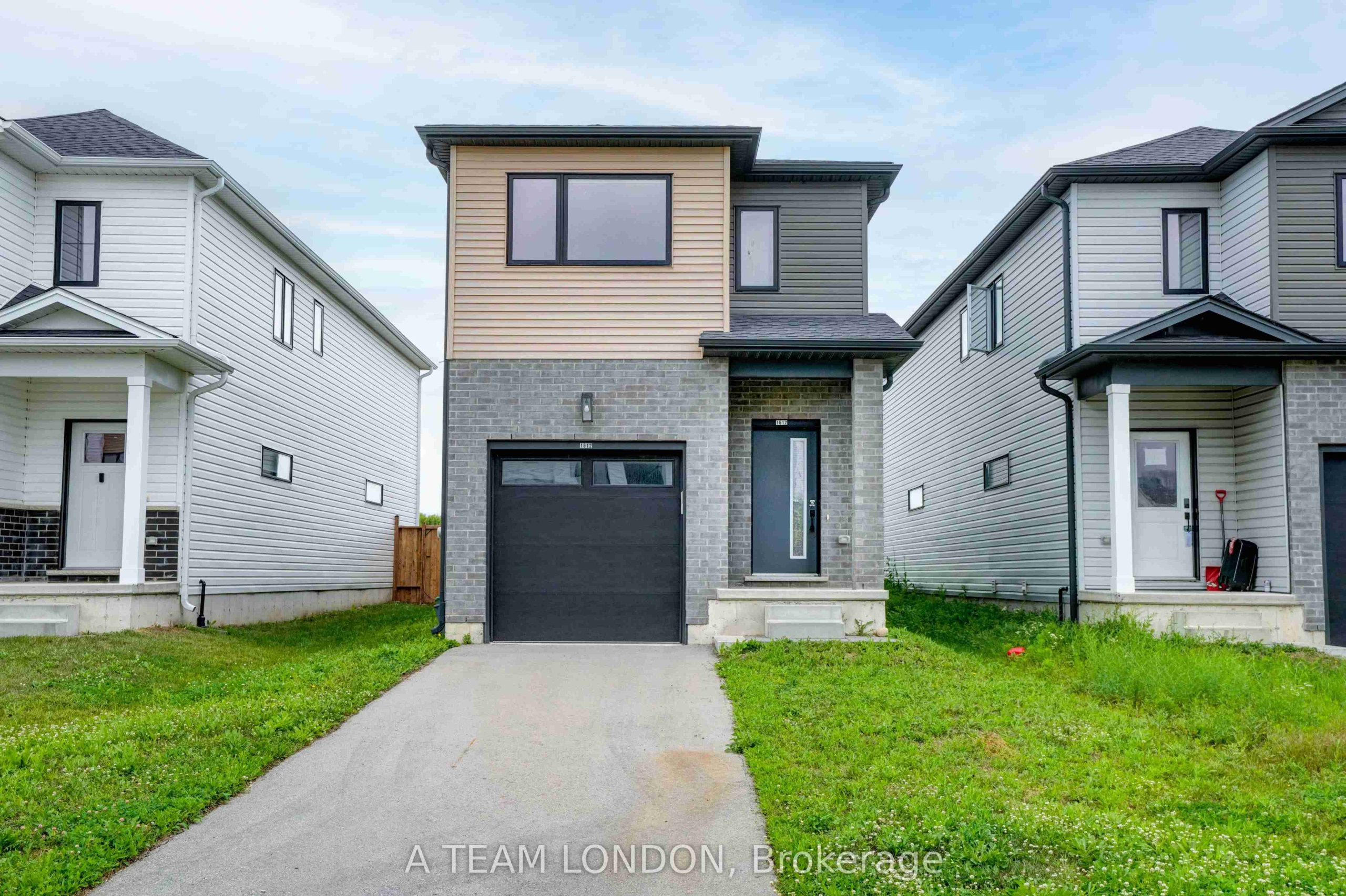Home of the Week: 1612 Capri Crescent 1612 Capri Crescent Home of the Week
