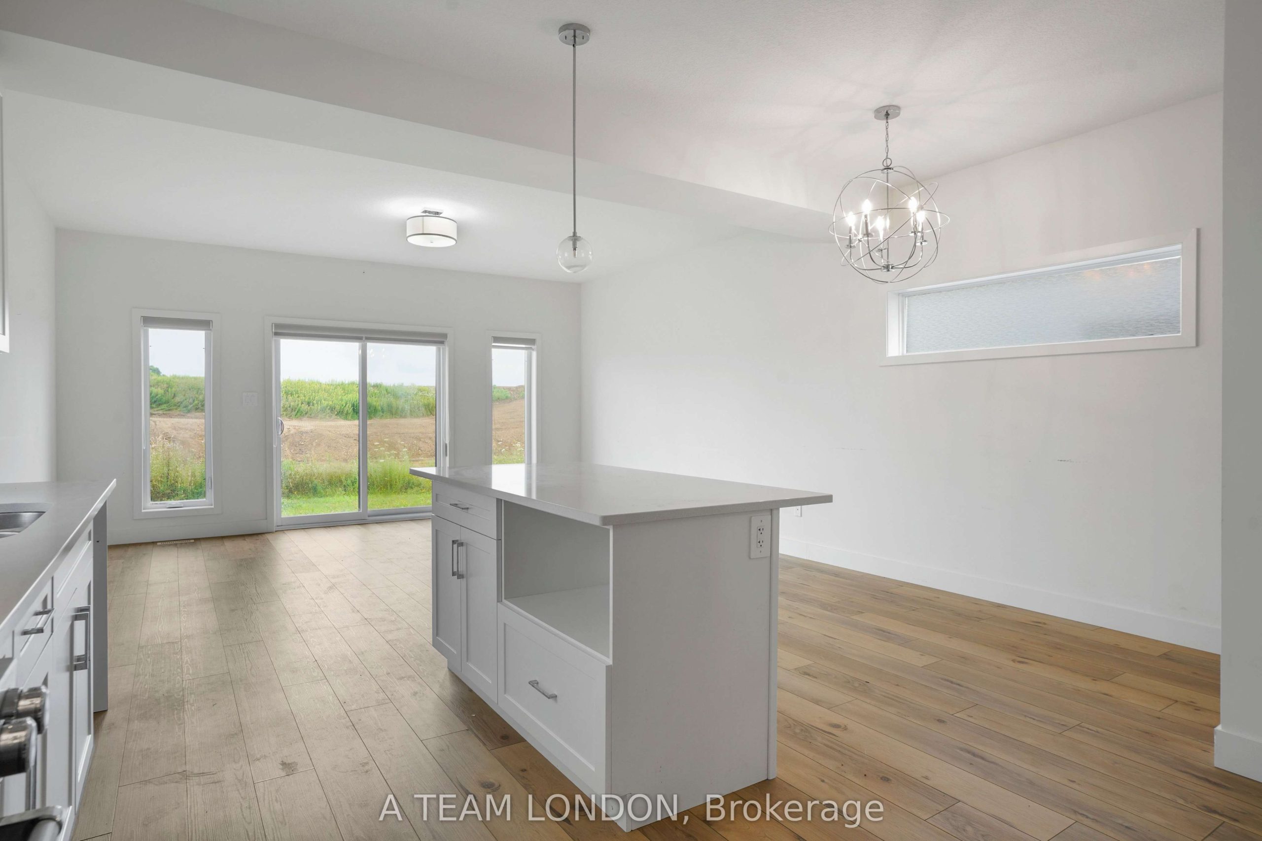 Home of the Week: 1612 Capri Crescent 1612 Capri Crescent Home of the Week