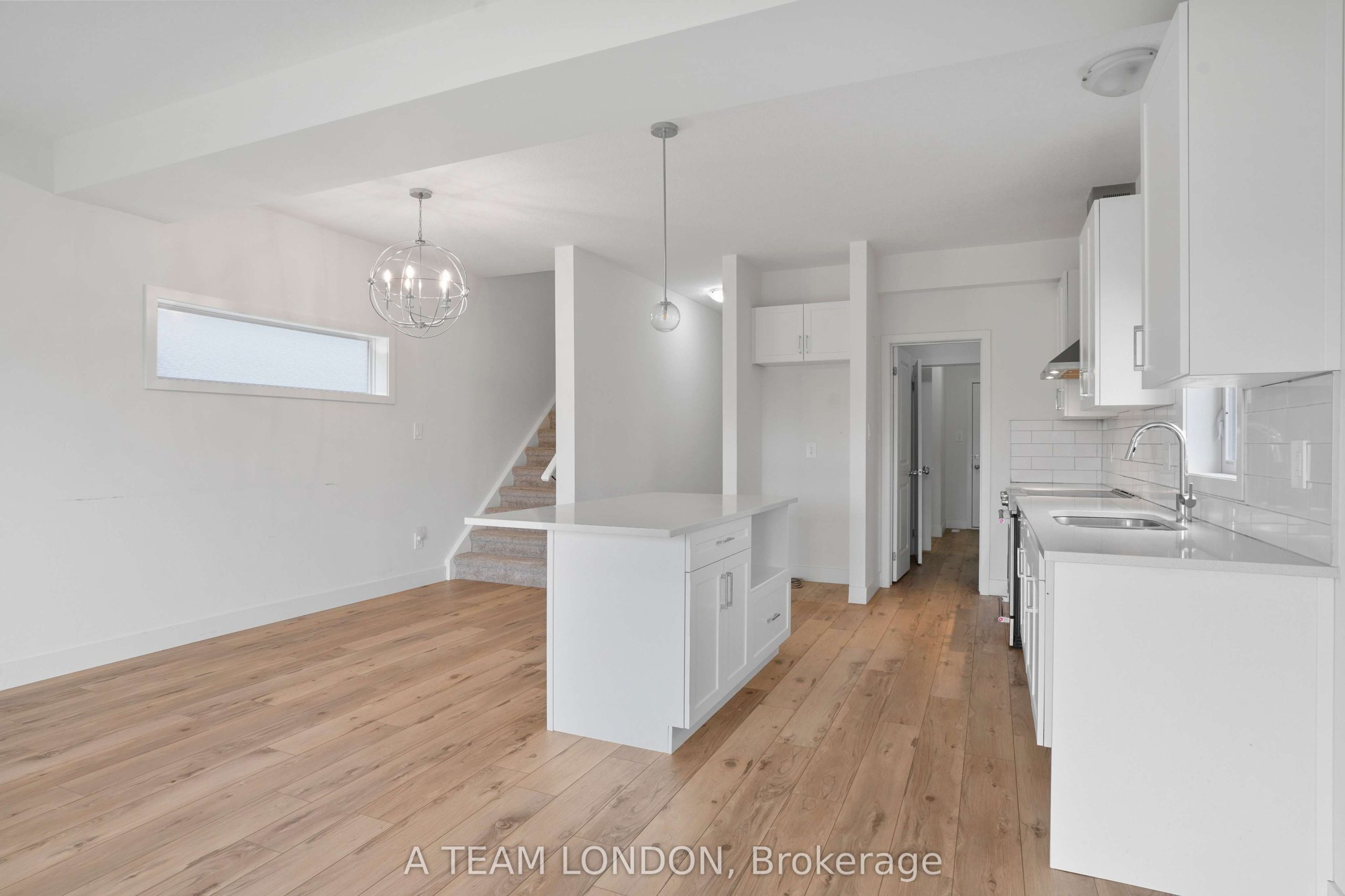 Home of the Week: 1612 Capri Crescent 1612 Capri Crescent Home of the Week