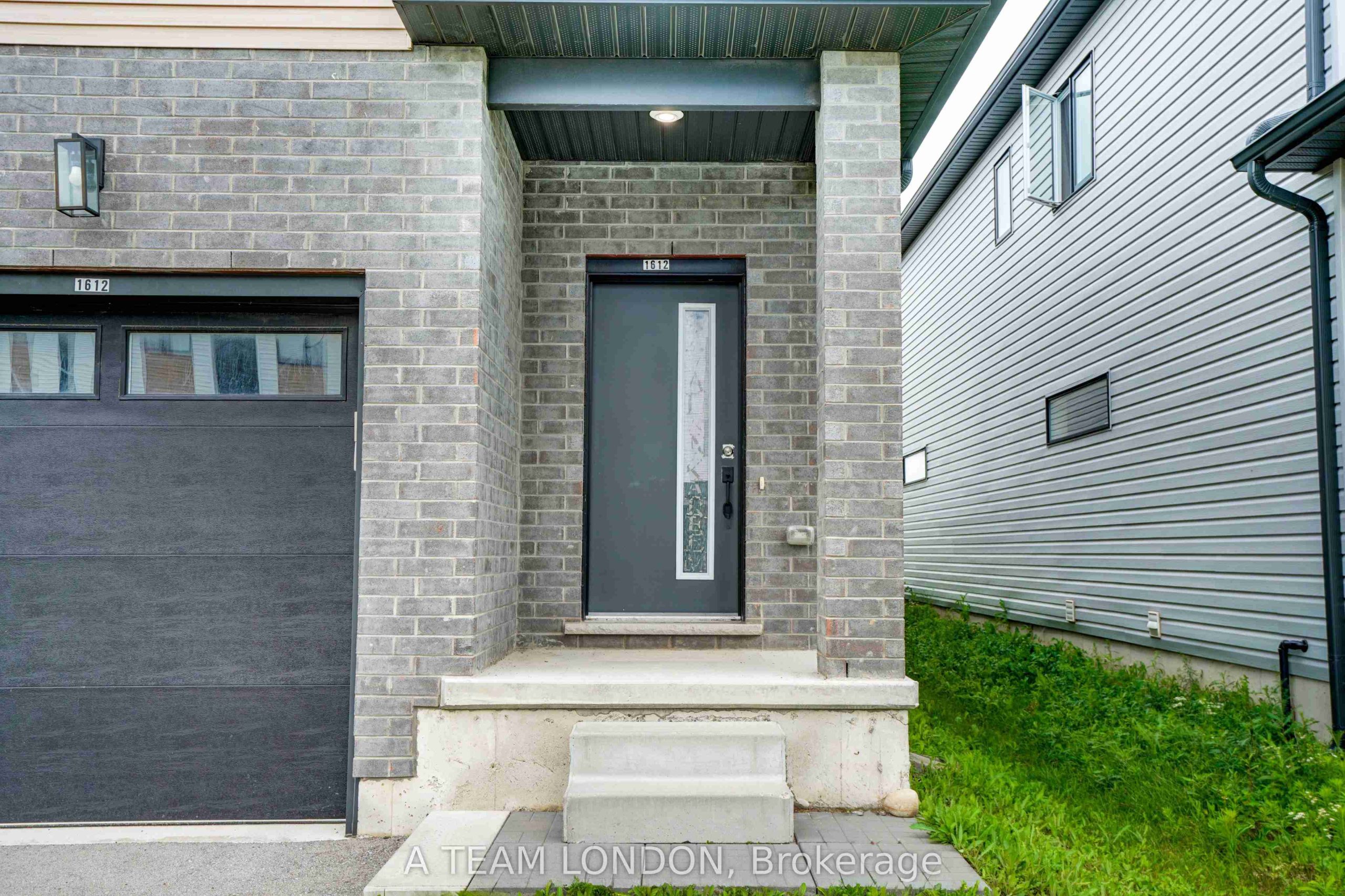 Home of the Week: 1612 Capri Crescent 1612 Capri Crescent Home of the Week