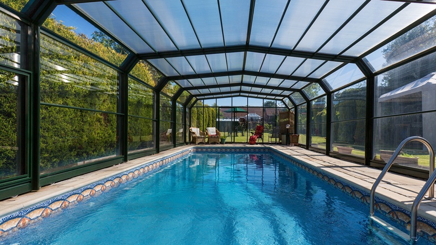 How smart heating and enclosures turn in-ground pools into year-rounders pool Partner Spotlight