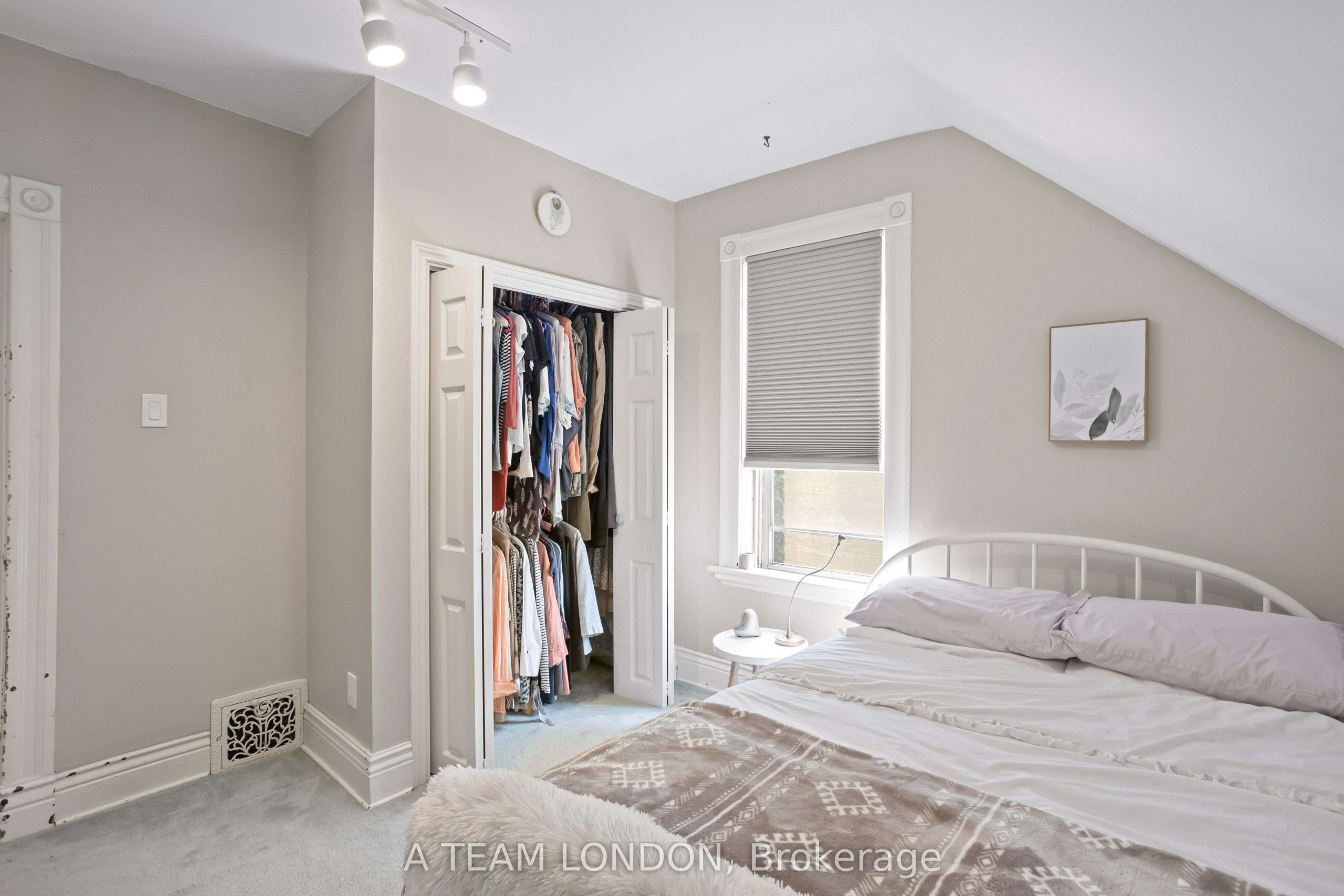 Home of the Week: 793 Lorne Avenue ghost London
