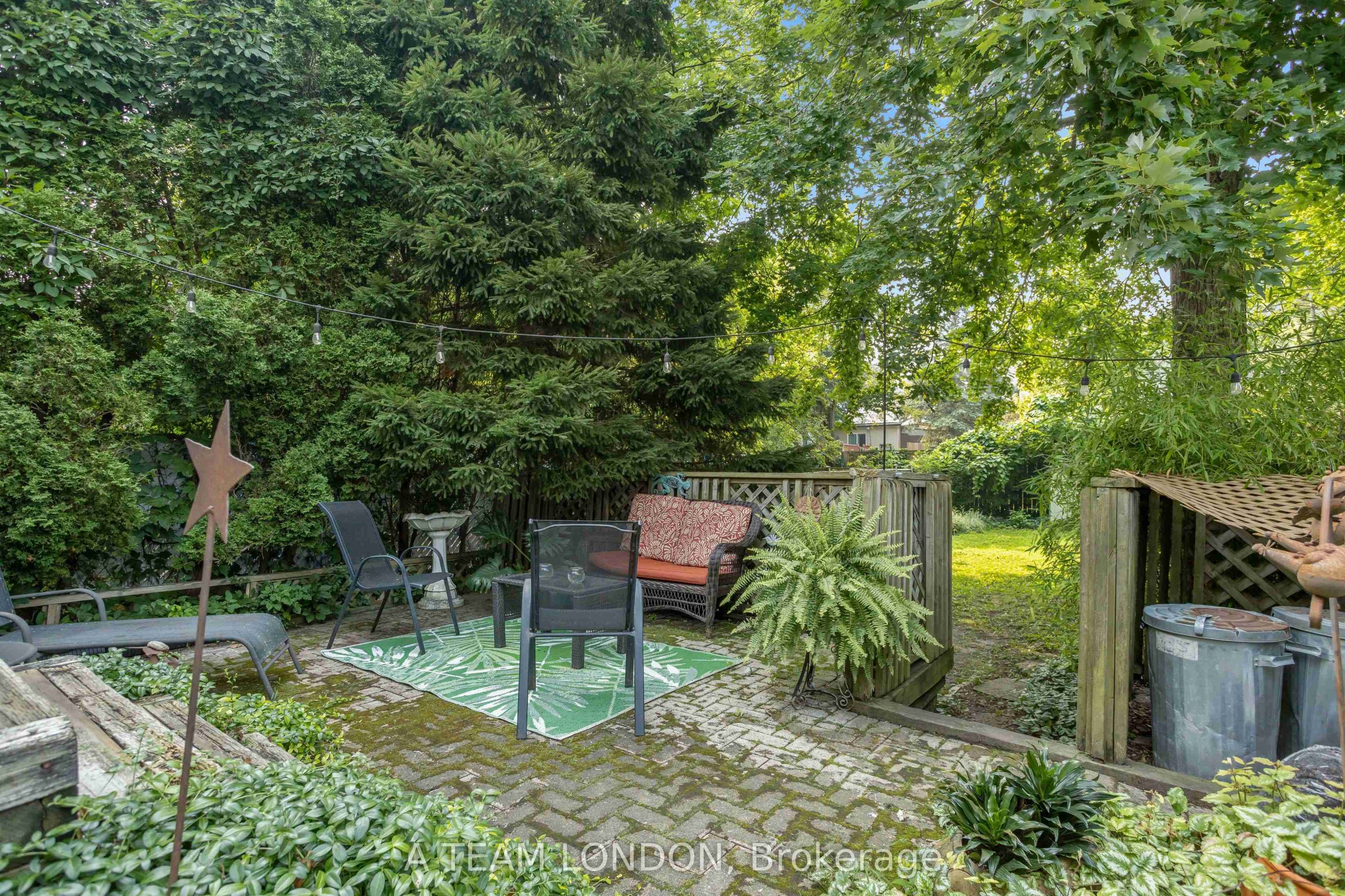 Home of the Week: 793 Lorne Avenue ghost London