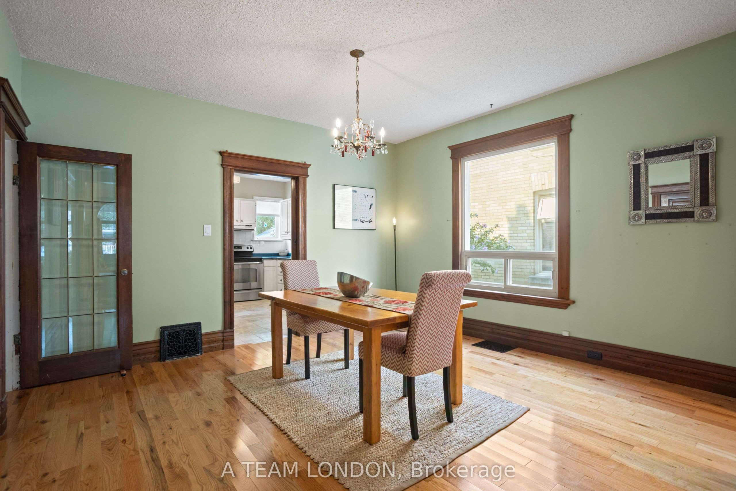 Home of the Week: 793 Lorne Avenue ghost London