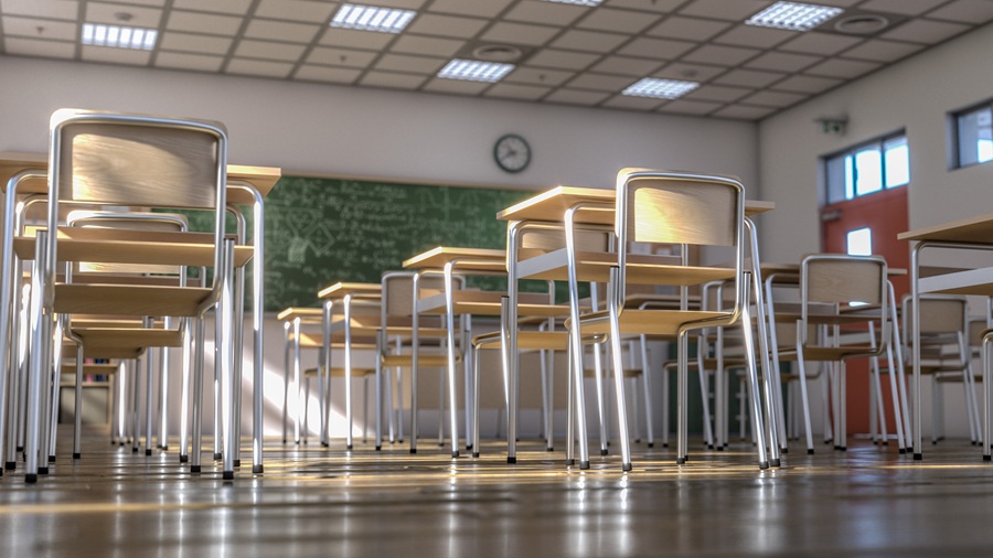 Top benefits of high-quality clear Perspex sheets in schools perspex Partner Spotlight
