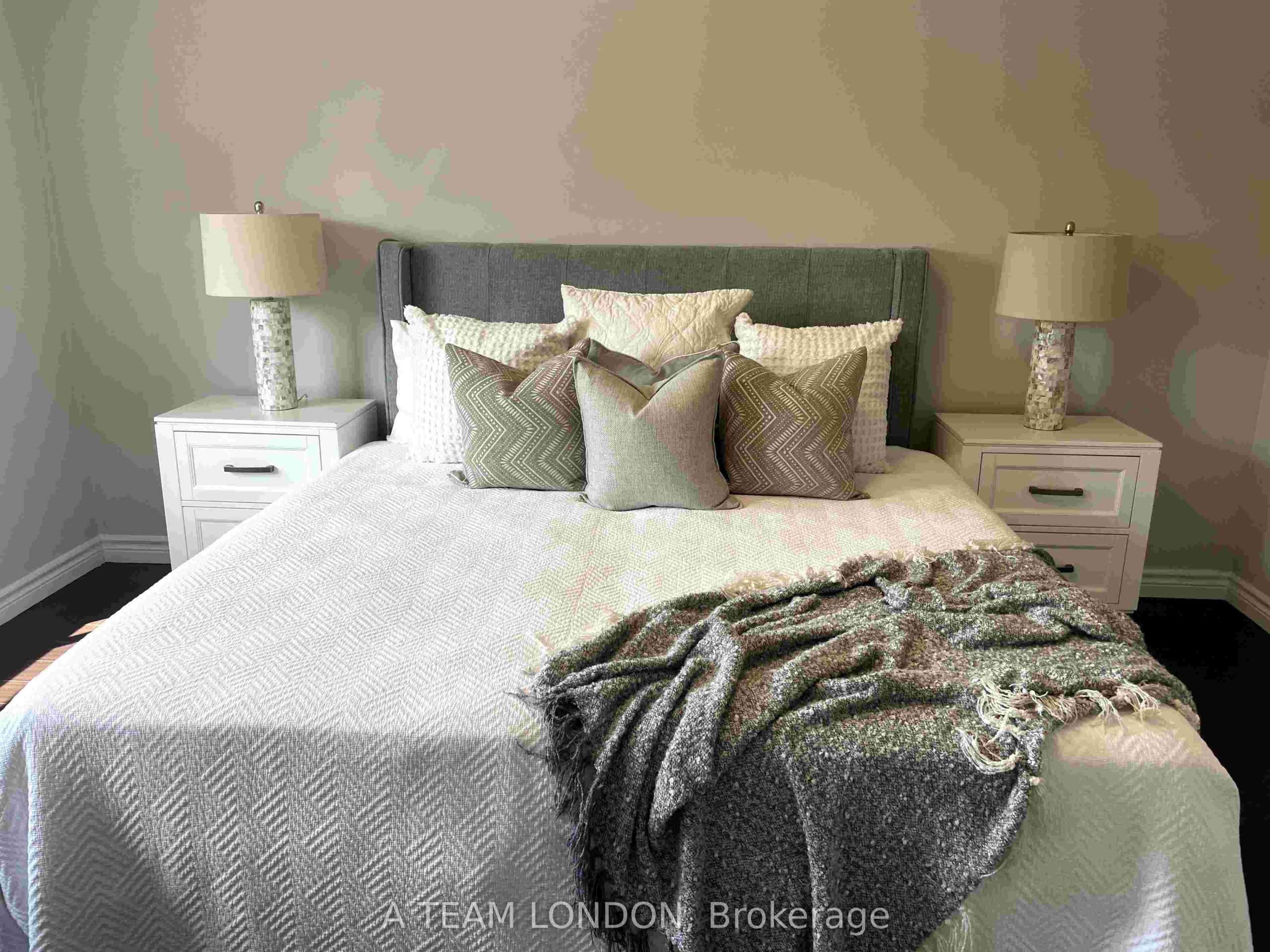 Home of the Week: 4-355 Sandringham Crescent Sandringham A Team London