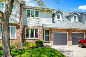 2-189 Homestead Crescent