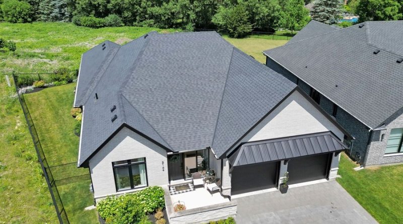 Home of the Week: 2146 Linkway Boulevard 2146 Linkway Boulevard bungalow