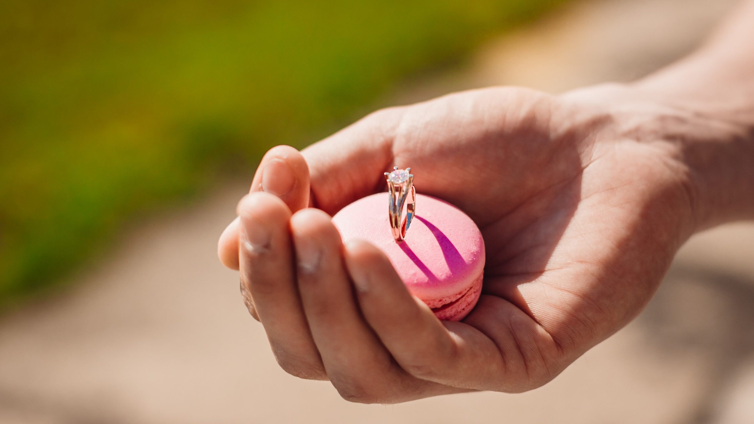 How much does an engagement ring cost in Vancouver? ring Partner Spotlight