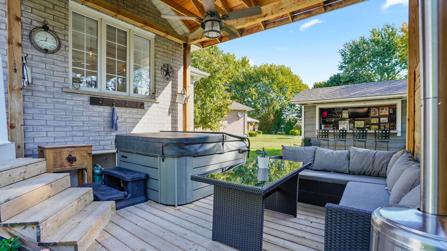 Home of the Week: 12 Huntington Terrace dispatch Southwestern Ontario