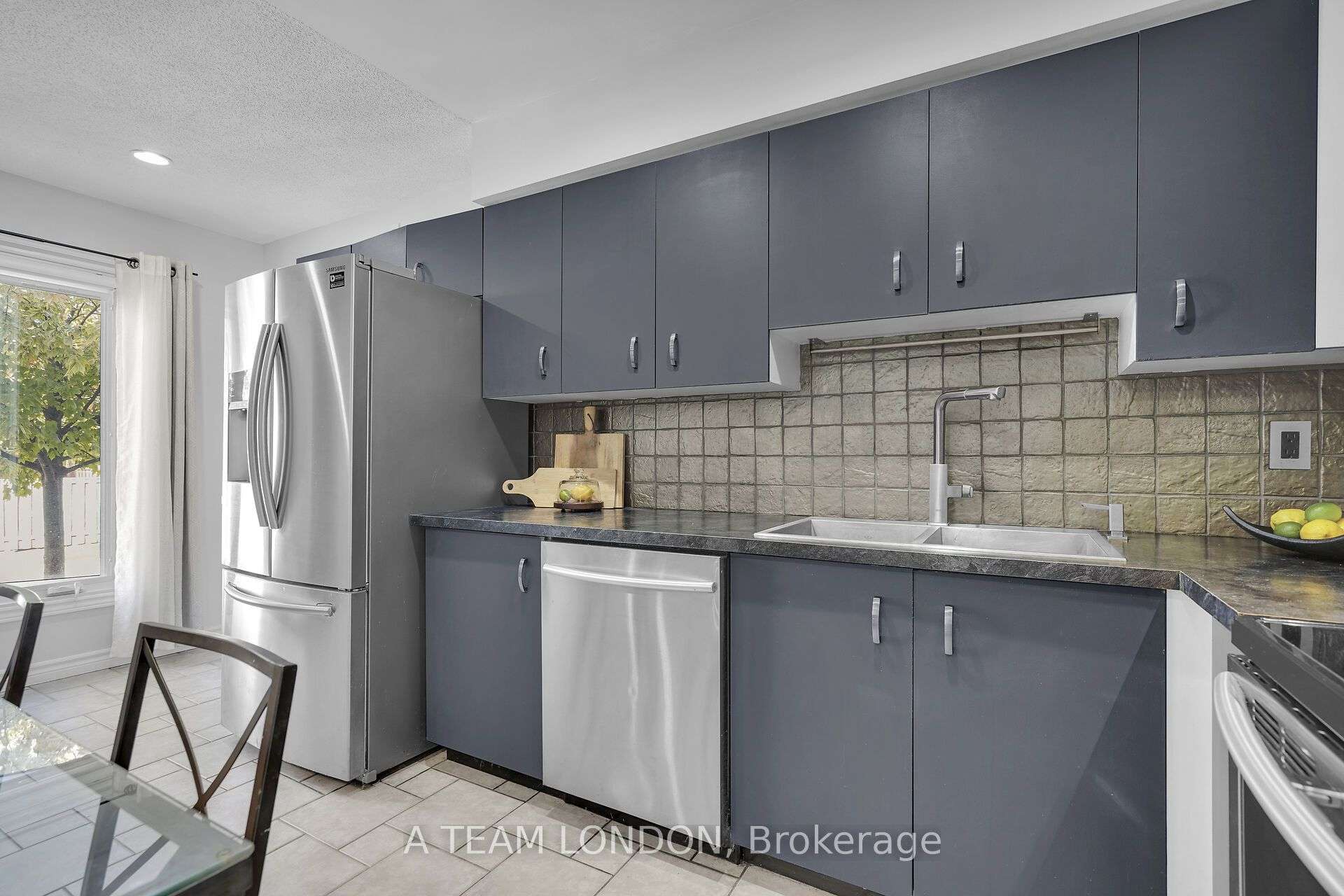 Home of the Week: 82-120 Centre Street | 82-120 Centre Street | London Inc Magazine Home of the Week: 82-120 Centre Street 82-120 Centre Street Focus