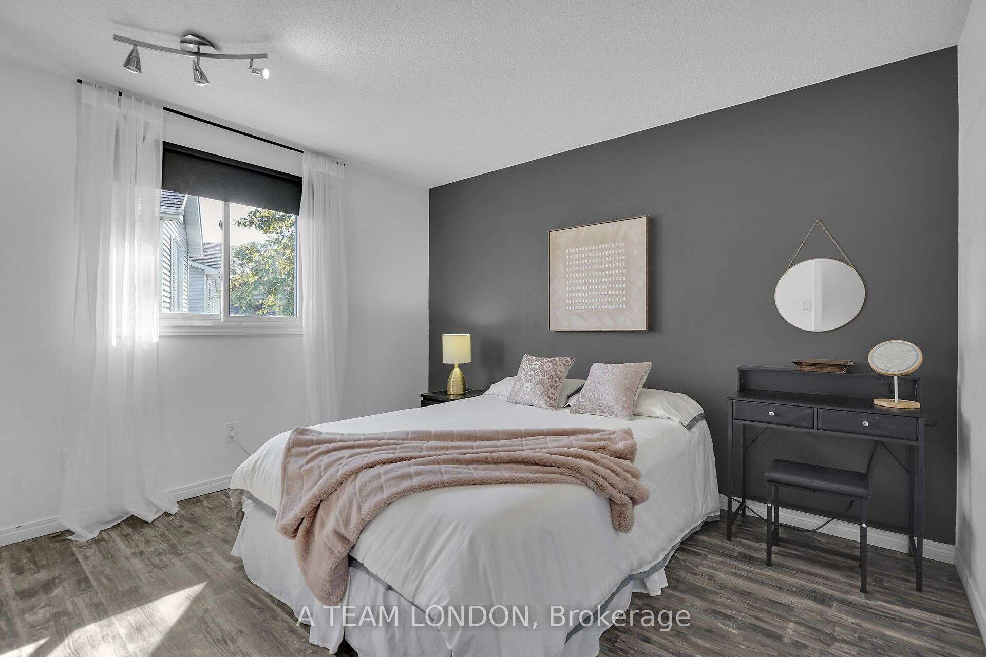 Home of the Week: 82-120 Centre Street | 82-120 Centre Street | London Inc Magazine Home of the Week: 82-120 Centre Street 82-120 Centre Street Focus