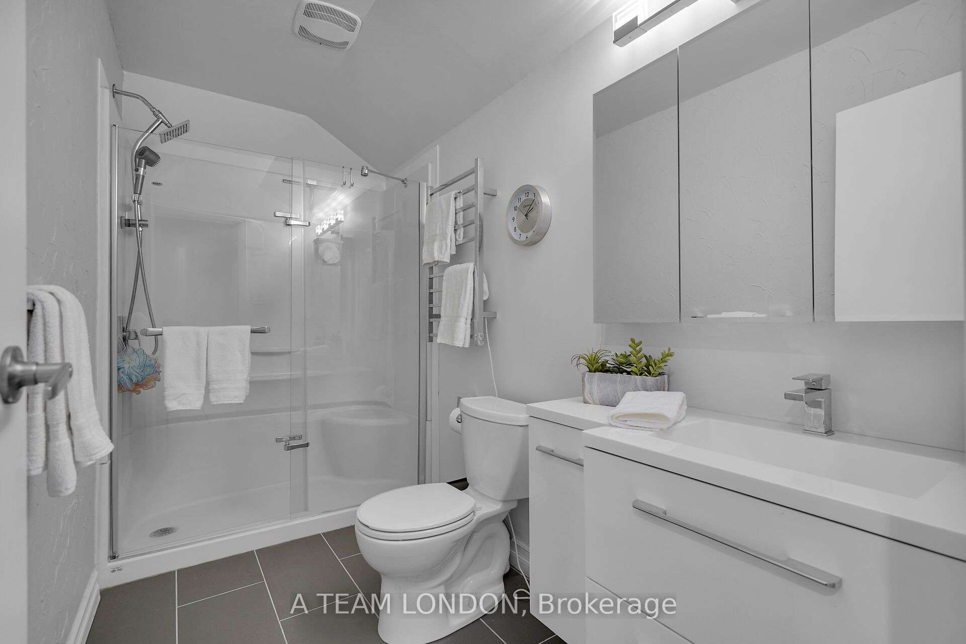 Home of the Week: 82-120 Centre Street | 82-120 Centre Street | London Inc Magazine Home of the Week: 82-120 Centre Street 82-120 Centre Street Focus