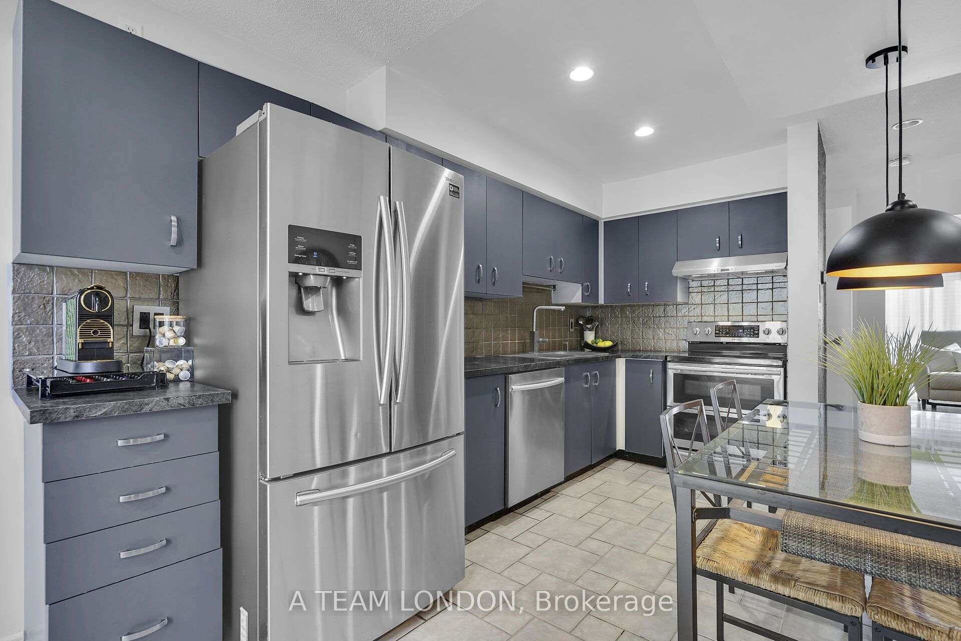 Home of the Week: 82-120 Centre Street | 82-120 Centre Street | London Inc Magazine Home of the Week: 82-120 Centre Street 82-120 Centre Street Focus