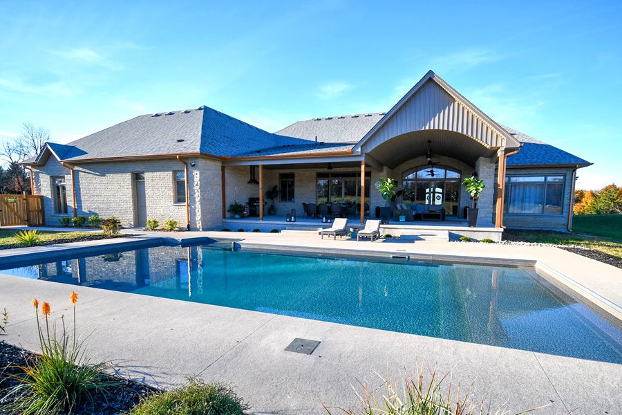 Price check | price check | London Inc Magazine price check