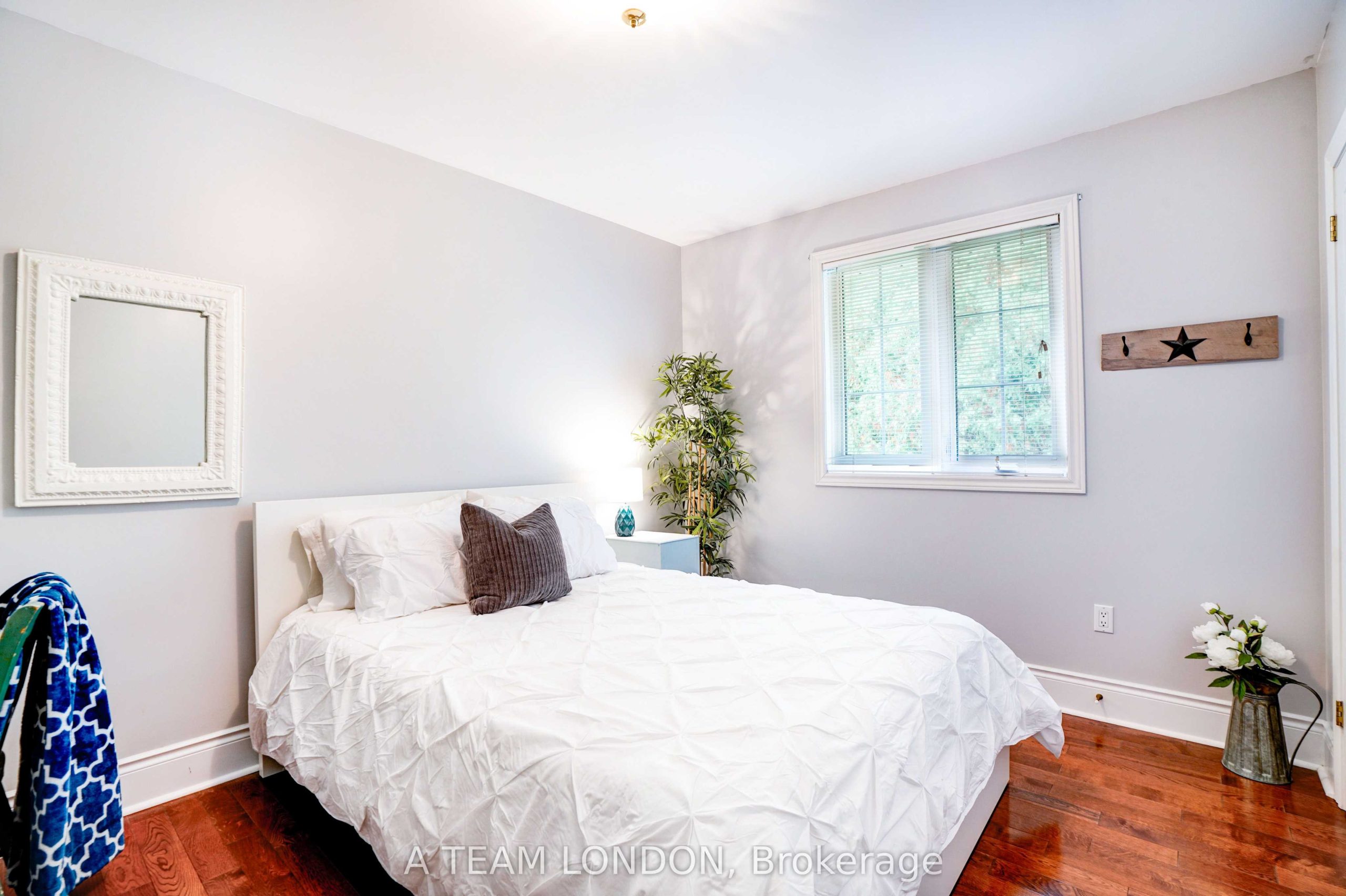 Home of the Week: 12 Huntington Terrace dispatch Southwestern Ontario
