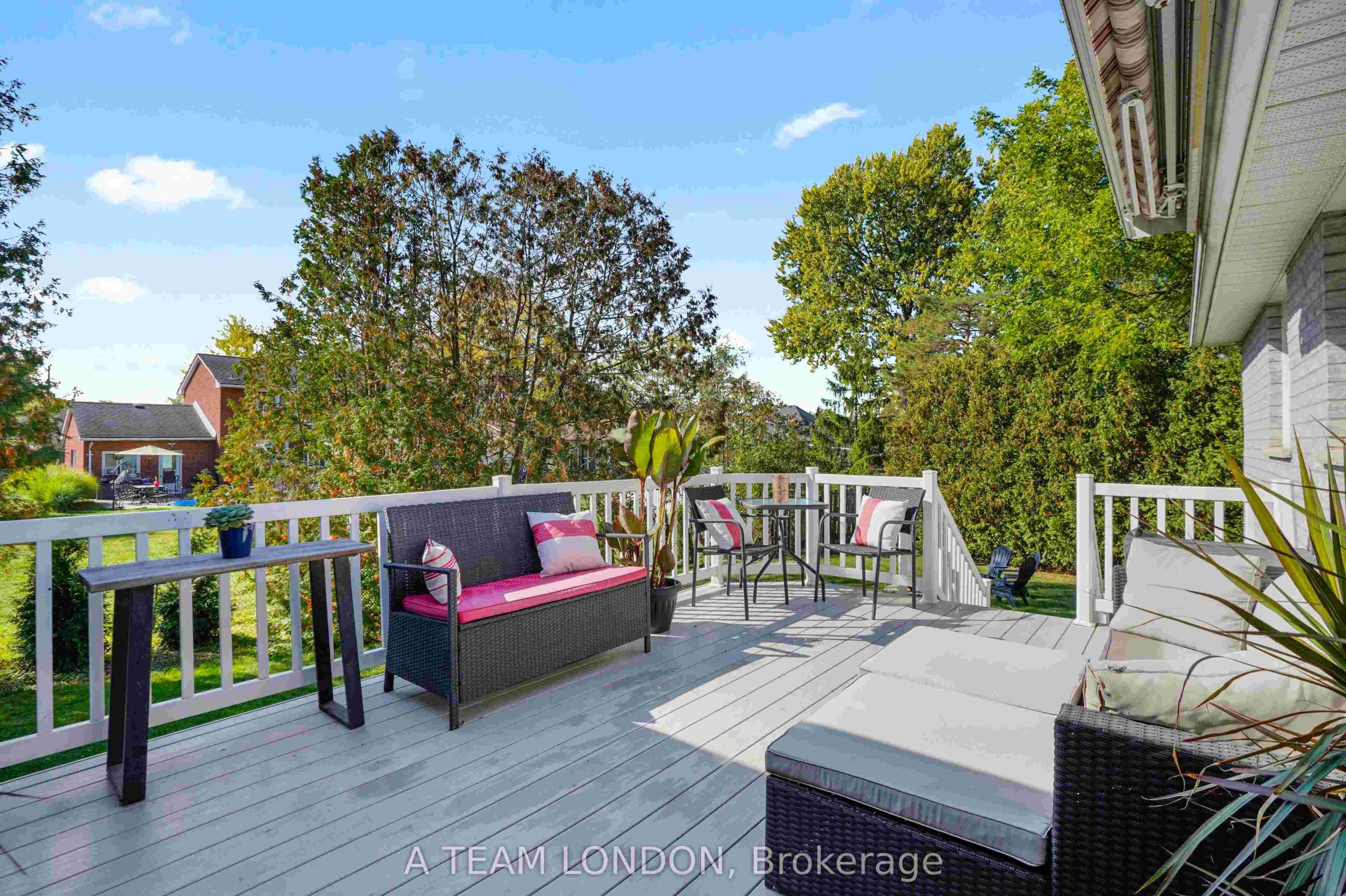 Home of the Week: 12 Huntington Terrace dispatch Southwestern Ontario